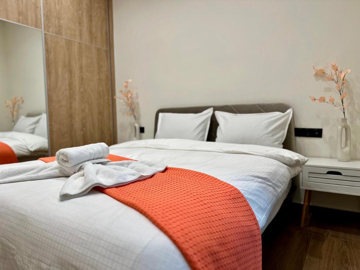 T&T Luxury Apartments - Rooftop Jacuzzi 雅典 外观 照片