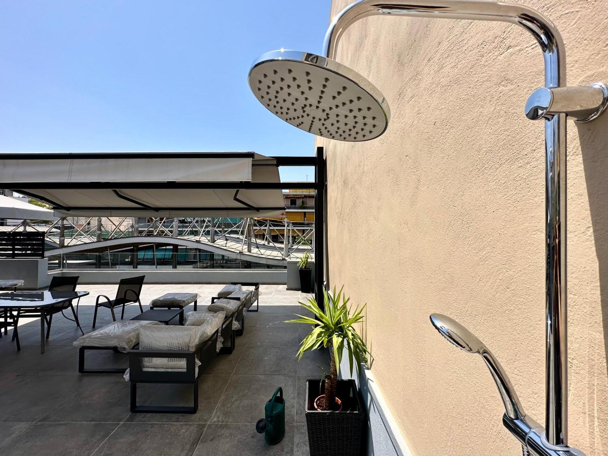 T&T Luxury Apartments - Rooftop Jacuzzi 雅典 外观 照片